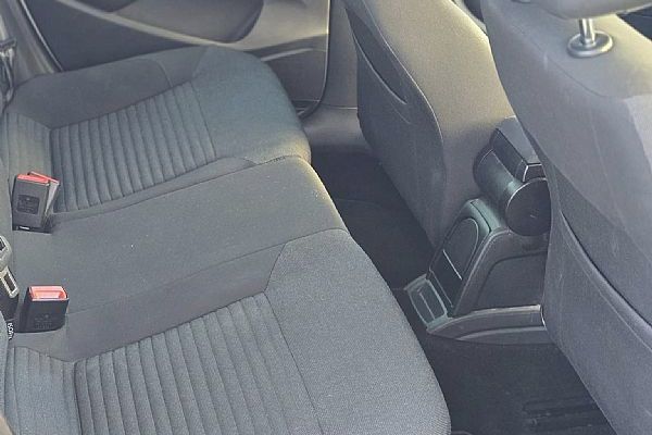  •VW POLO 1.2 TSI 2012 