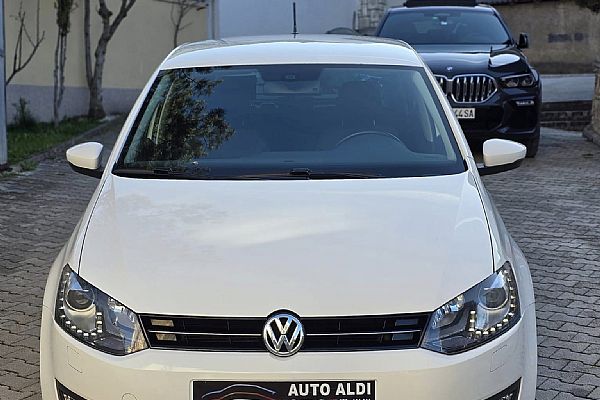  •VW POLO 1.2 TSI 2012 1
