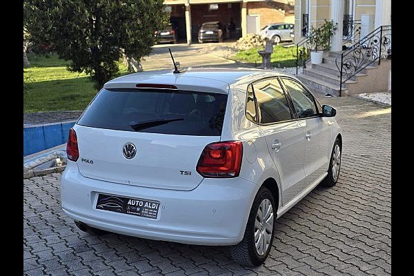  •VW POLO 1.2 TSI 2012 